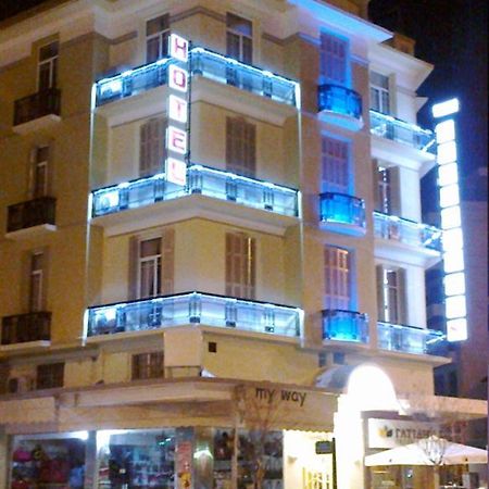Metropolis Hotel Серес Екстериор снимка