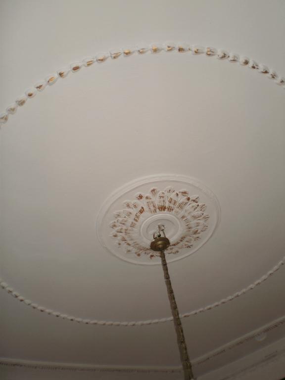 Metropolis Hotel Серес Екстериор снимка
